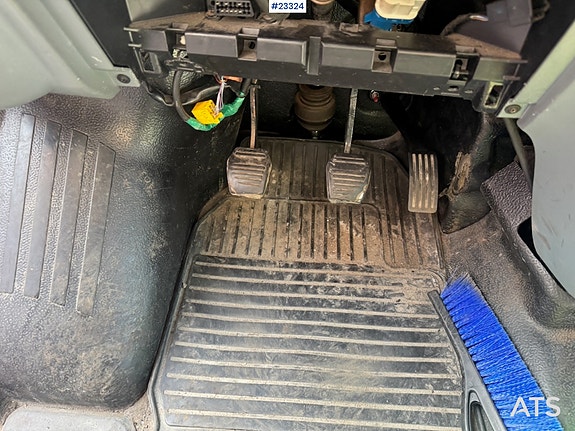 Ford Transit 29 of 30