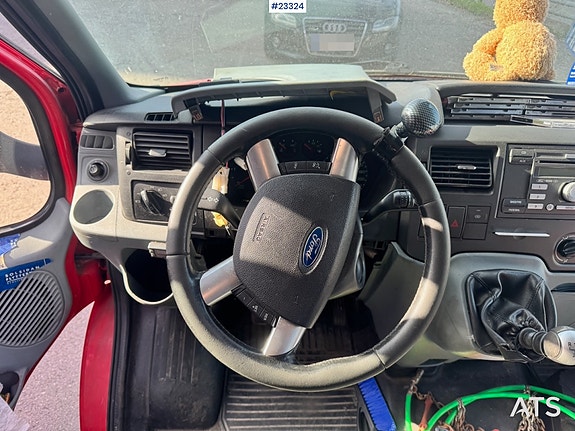 Ford Transit 27 of 30