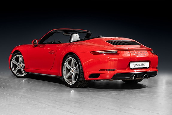 Porsche 911 3 of 30