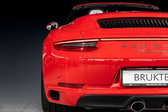 Porsche 911 13 of 30