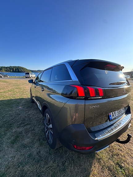 Peugeot 5008 5 of 28