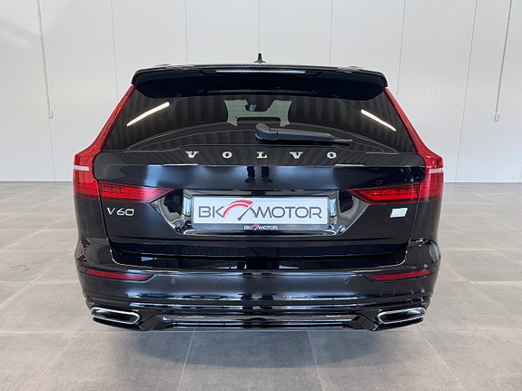Volvo V60 14 of 30
