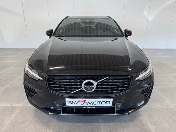 Volvo V60 7 of 30