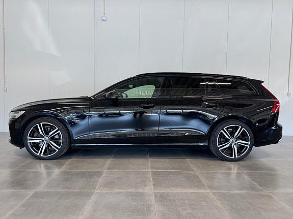 Volvo V60 11 of 30