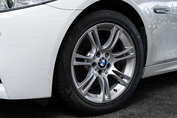 BMW 520d 3 of 28