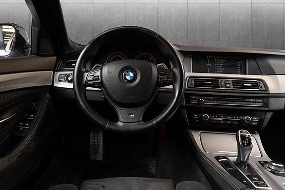 BMW 520d 25 of 28