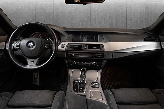 BMW 520d 24 of 28