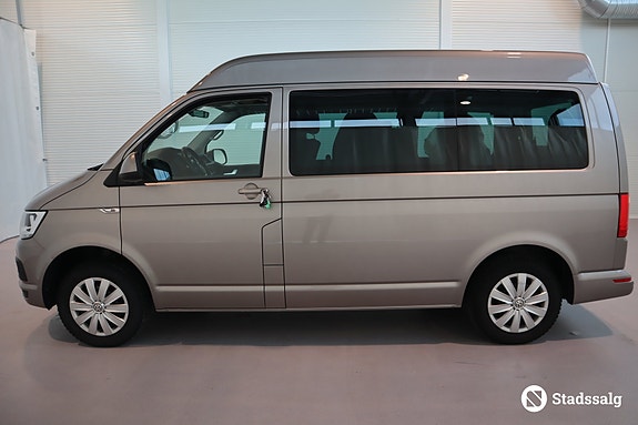 Volkswagen Kombi 8 of 10