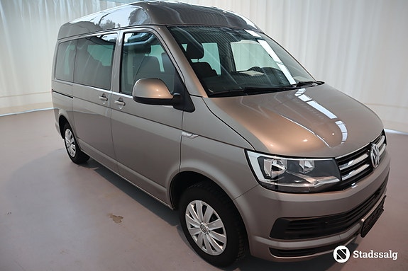 Volkswagen Kombi 3 of 10