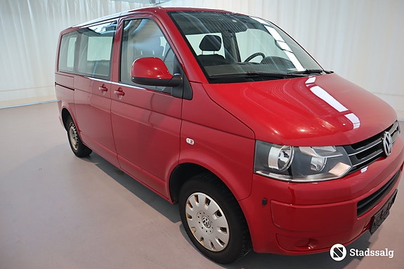 Volkswagen Caravelle 3 of 10