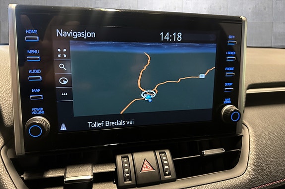 Toyota RAV4 Plug-in Hybrid 15 of 24