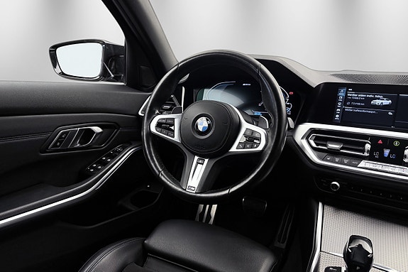 BMW 330e 15 of 30