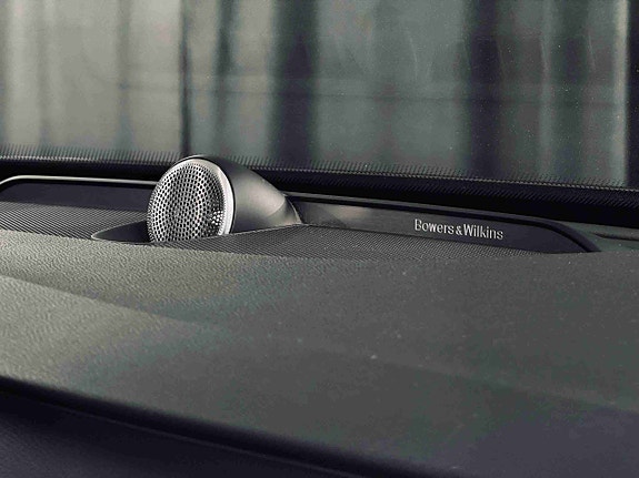 Volvo XC90 27 of 30