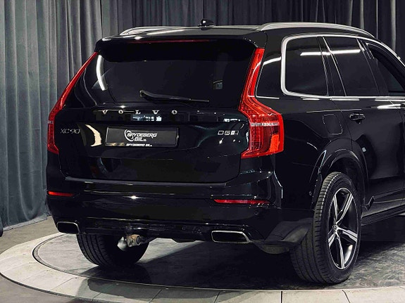 Volvo XC90 8 of 30