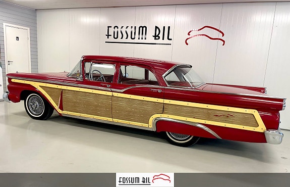 Ford Fairlane 14 of 30