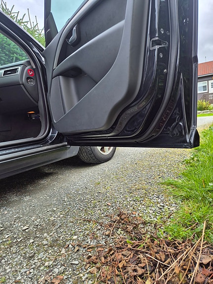 Volvo V70 25 of 30