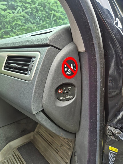 Volvo V70 18 of 30