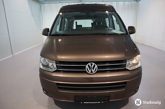Volkswagen Caravelle 2 of 10