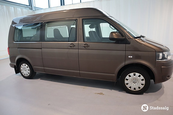 Volkswagen Caravelle 4 of 10