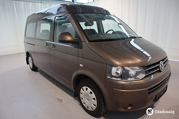 Volkswagen Caravelle 3 of 10