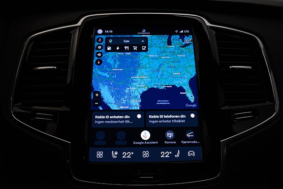 Volvo XC90 15 of 30