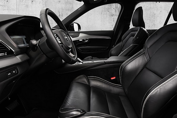 Volvo XC90 22 of 30