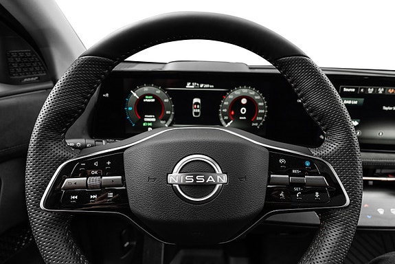 Nissan Ariya 17 of 29