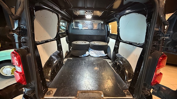 Citroen Jumpy 18 of 18