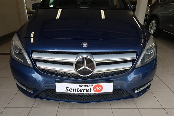 Mercedes-Benz 180 15 of 30