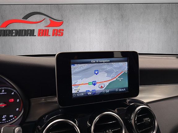 Mercedes-Benz GLC220 d 13 of 23