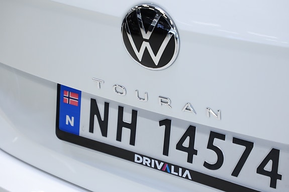 Volkswagen Touran 9 of 30