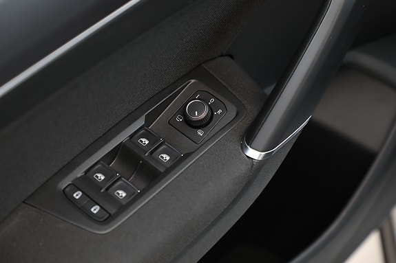 Volkswagen Touran 27 of 30