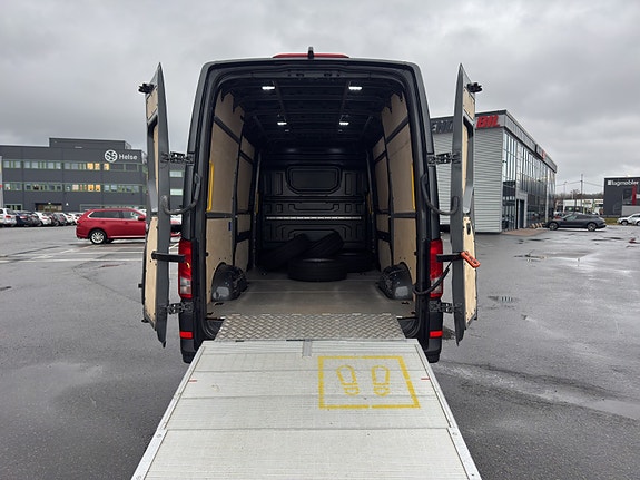Volkswagen Crafter 22 of 28