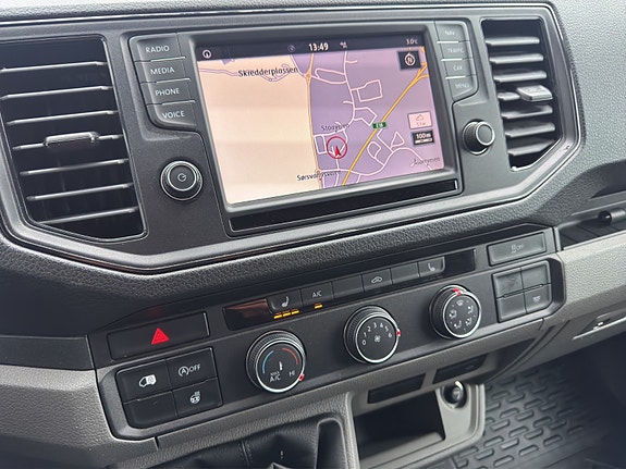 Volkswagen Crafter 16 of 28