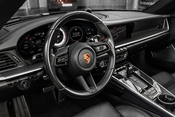Porsche 911 21 of 30