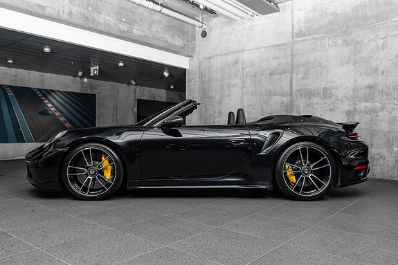 Porsche 911 6 of 30