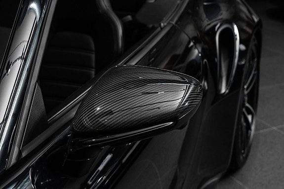 Porsche 911 11 of 30