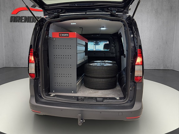 Volkswagen Caddy Maxi 8 of 24