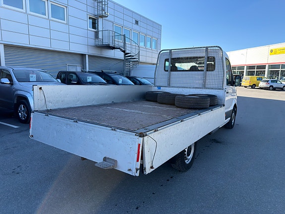 Volkswagen Crafter 11 of 21