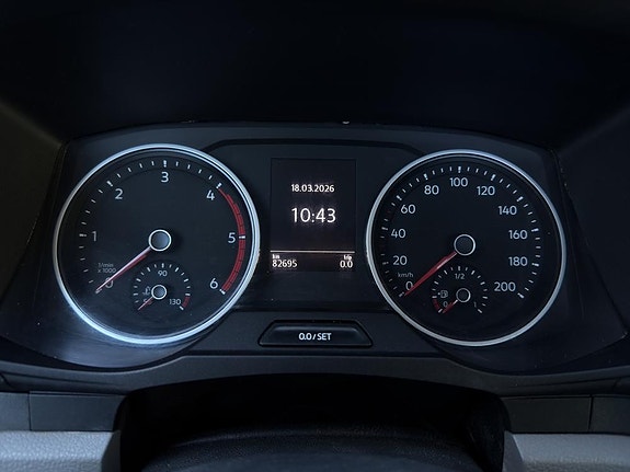 Volkswagen Crafter 17 of 21