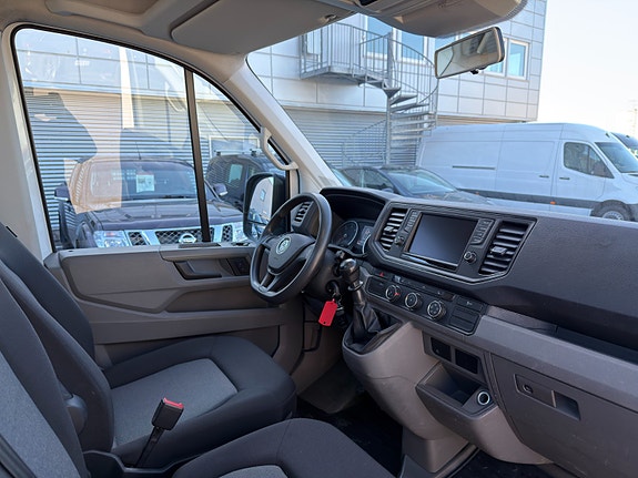 Volkswagen Crafter 13 of 21