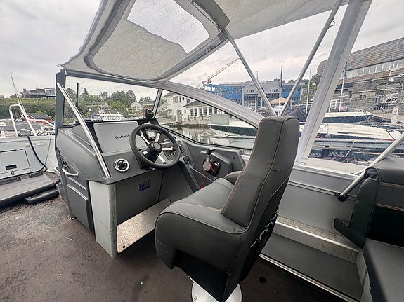 Buster Magnum, Riktig motor med elektronsik gir/gass 6 of 10