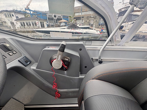 Buster Magnum, Riktig motor med elektronsik gir/gass 8 of 10