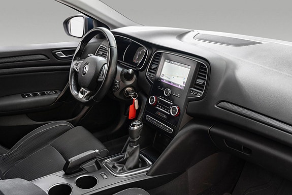 Renault Megane IV 26 of 26