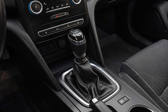 Renault Megane IV 12 of 26