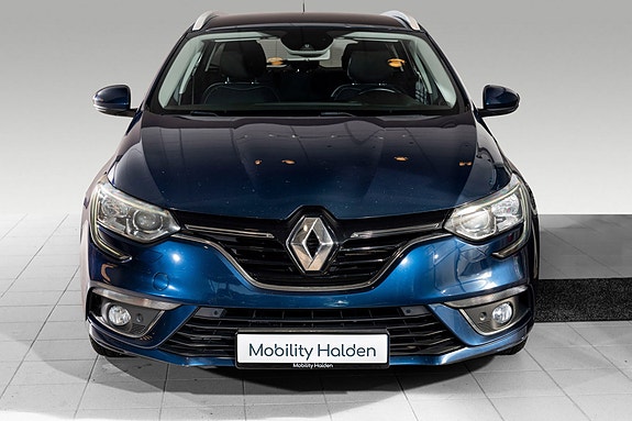 Renault Megane IV 3 of 26