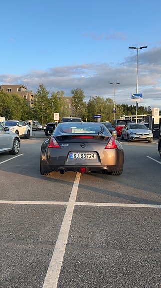 Nissan 370 Z 3 of 19