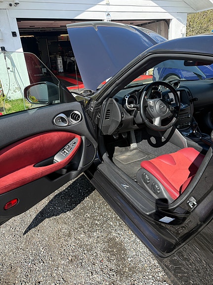 Nissan 370 Z 11 of 19