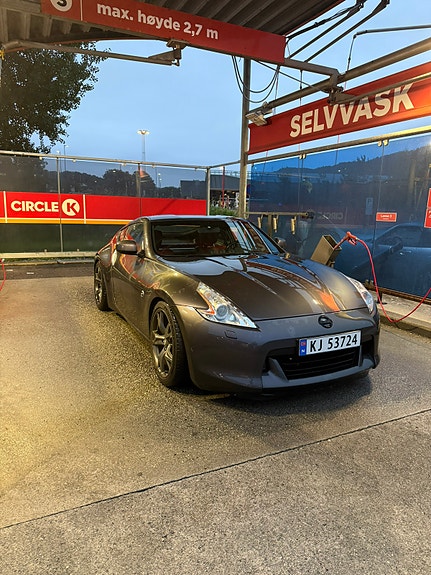 Nissan 370 Z 14 of 19