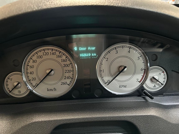 Chrysler 300C 21 of 26